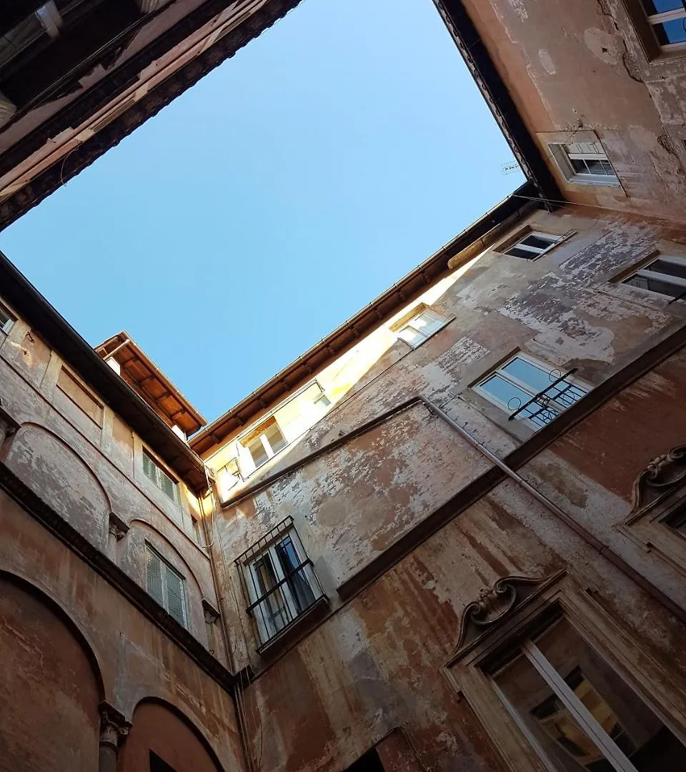 Coronari Stylish Apartment Rome Italy